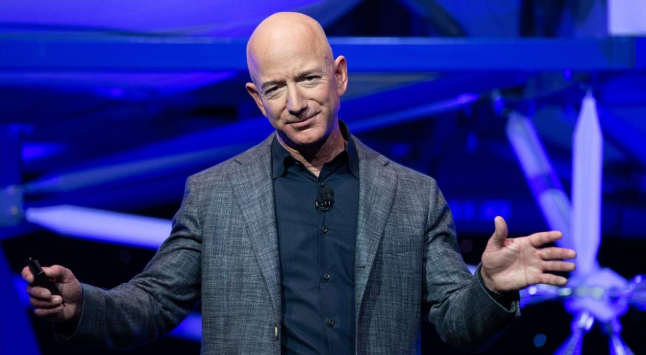 Jeff Bezos deja el puesto de CEO en Amazon