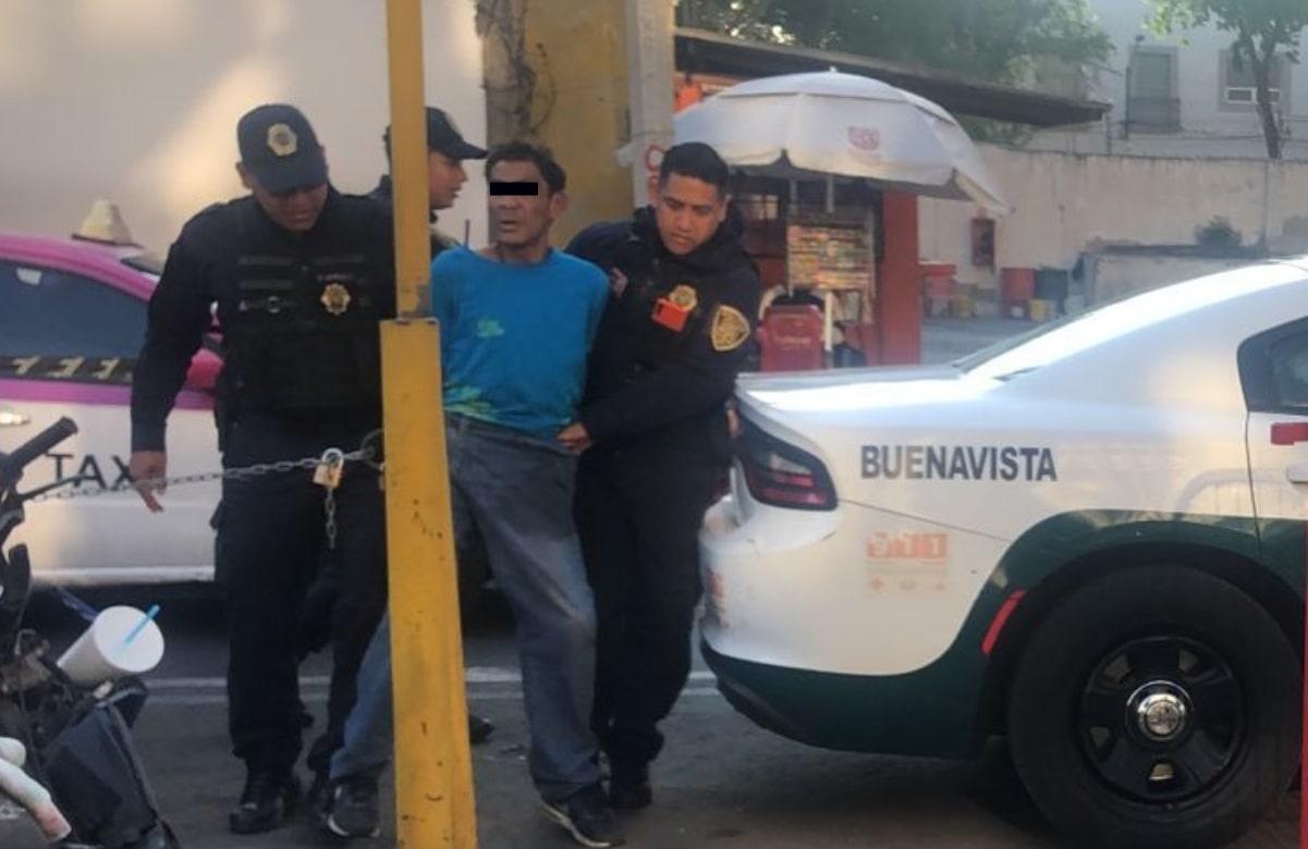 Tras persecución policías detienen a dos presuntos asaltantes de transporte público en Santa María la Ribera