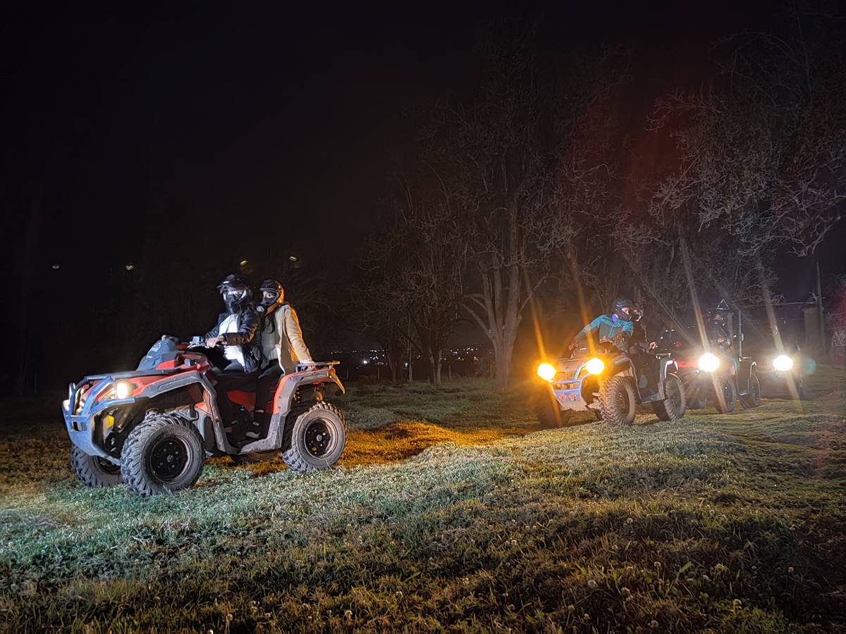 En Zacatlán: tour nocturno de cuatrimotos y leyendas en el bosque