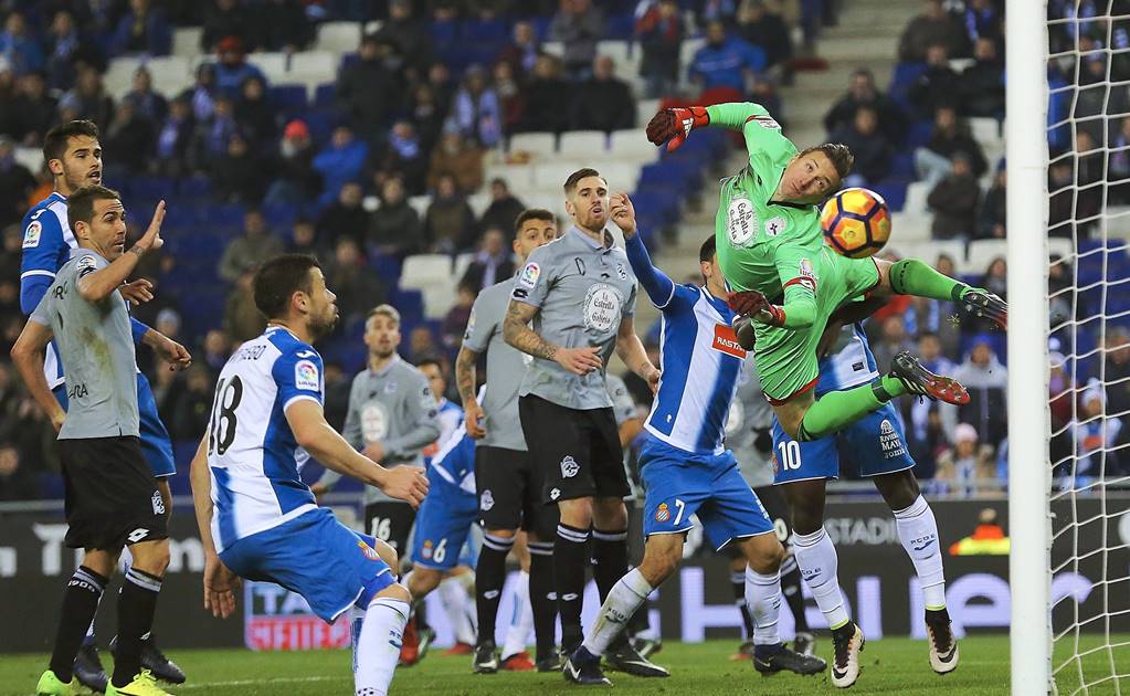 Espanyol y Deportivo abren el año con empate