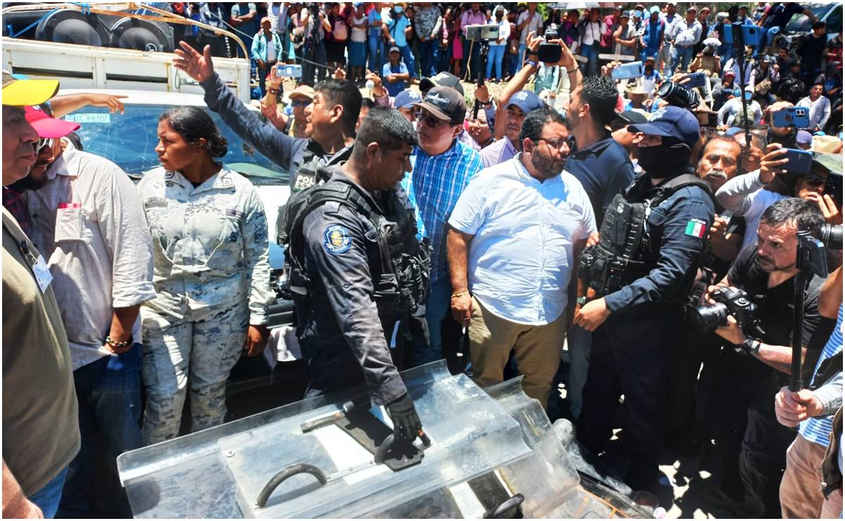 Liberan a funcionarios y Autopista del Sol retenidos por pobladores en Chilpancingo, Guerrero