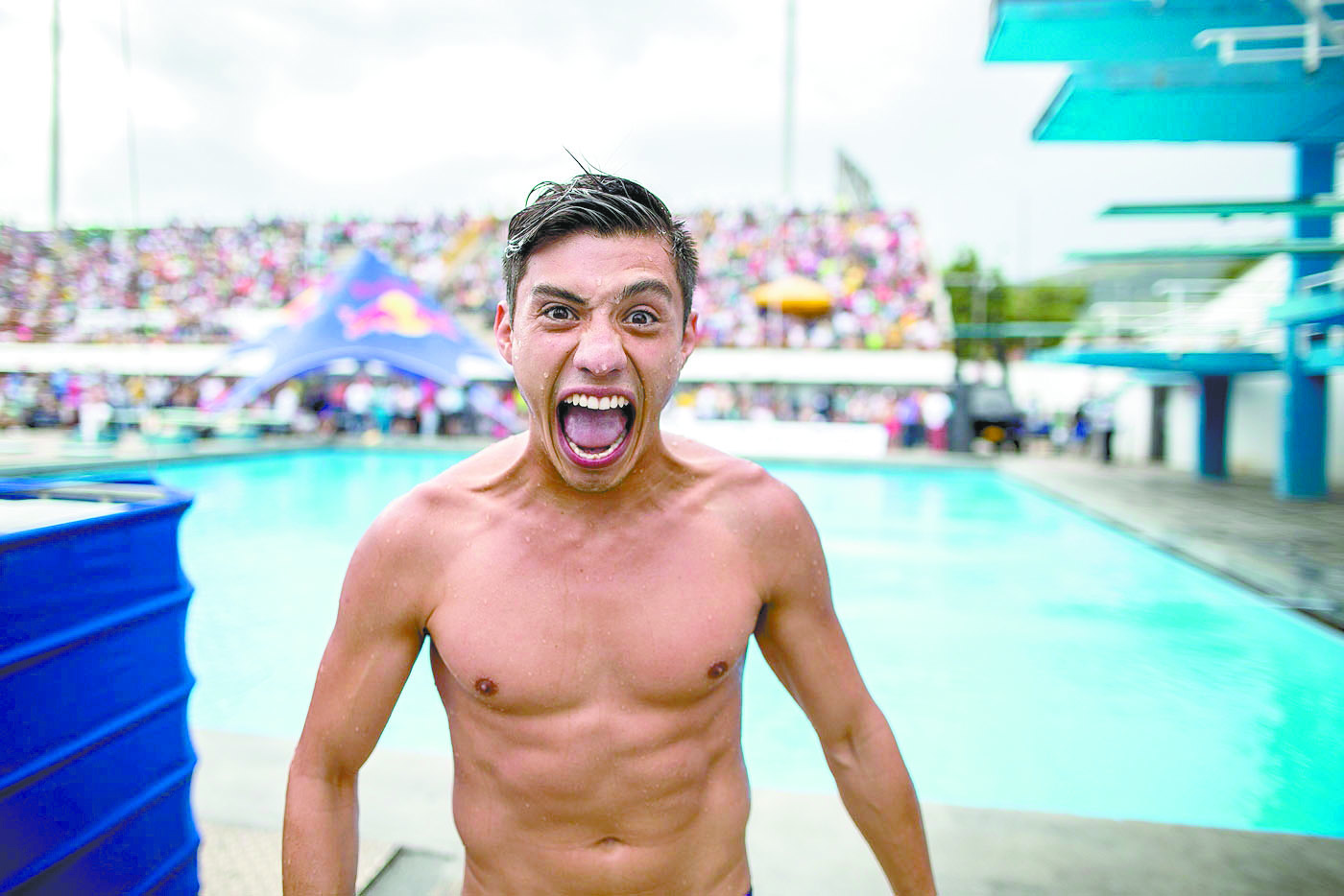 Mexicano Jonathan Paredes conquista bronce en Mundial Natación