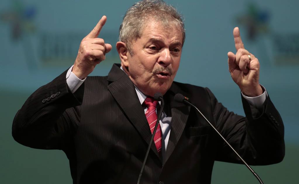 “Bolsonaro no hace nada más que destruir", dice Lula da Silva en entrevista