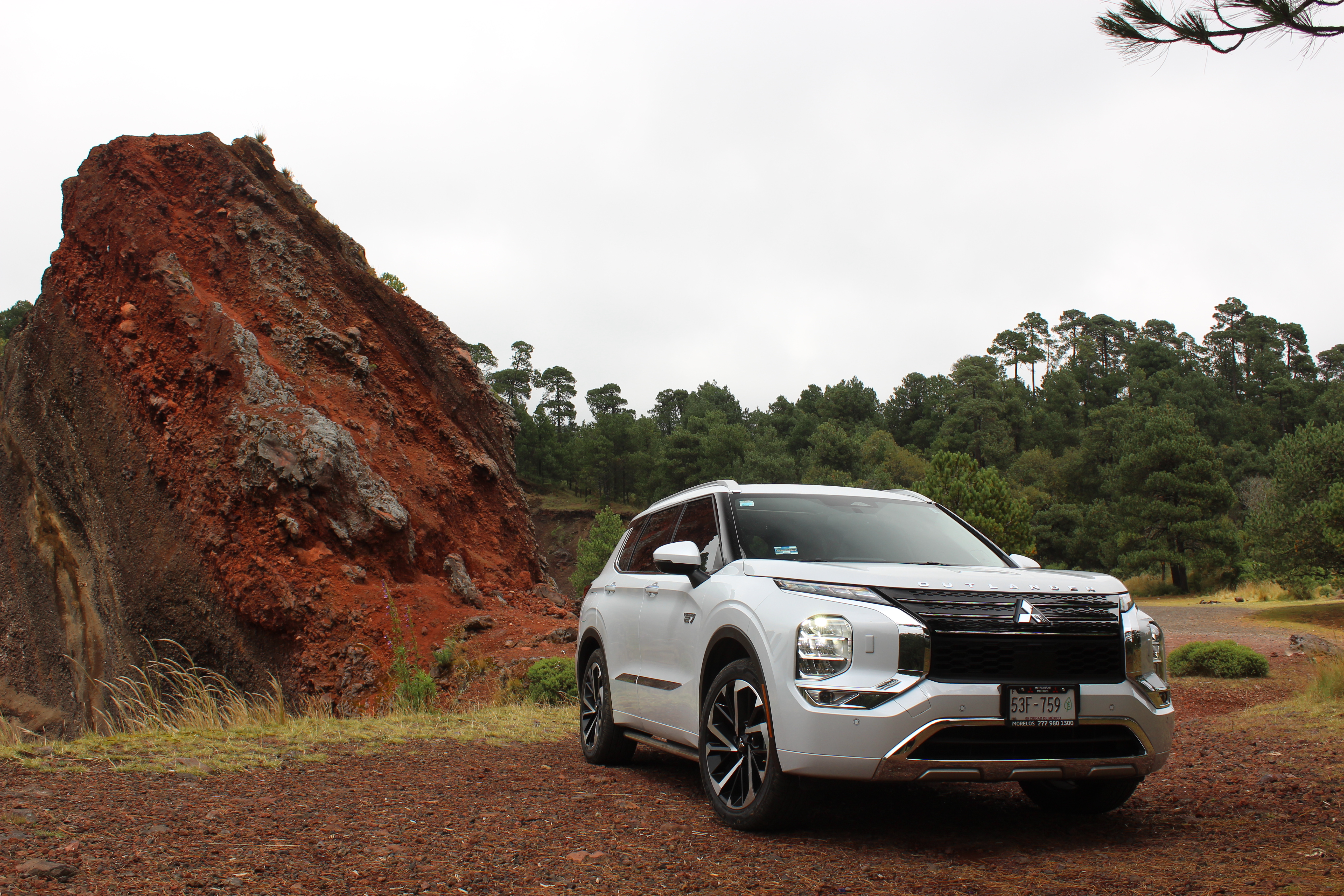 Prueba: Mitsubishi Outlander Diamond PHEV, todo en uno