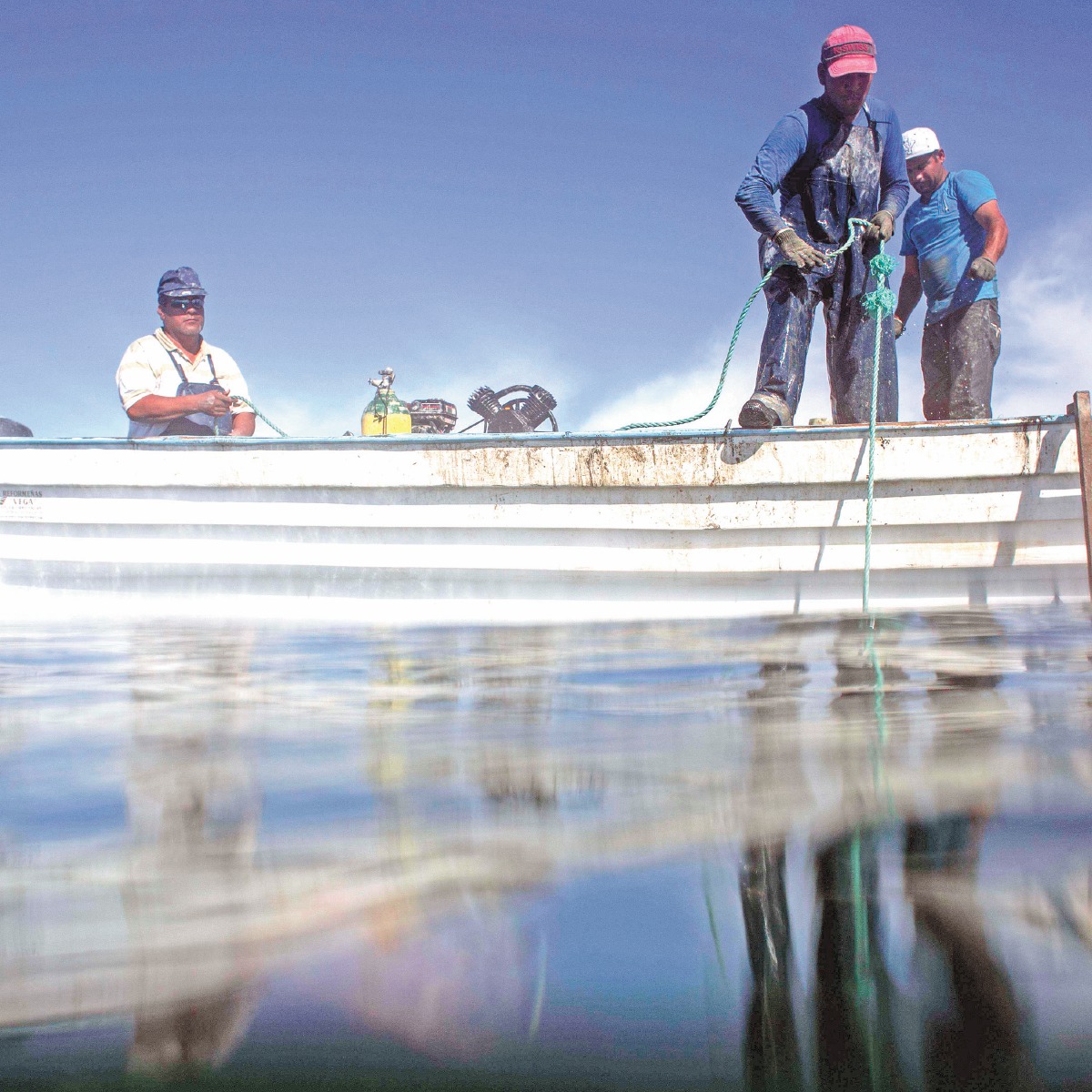 Pescadores ven política de represión con AMLO
