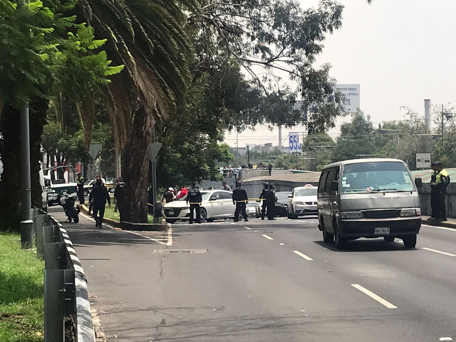 VIDEO Asesinan en ataque directo a hombre de la India en carriles centrales de Viaducto