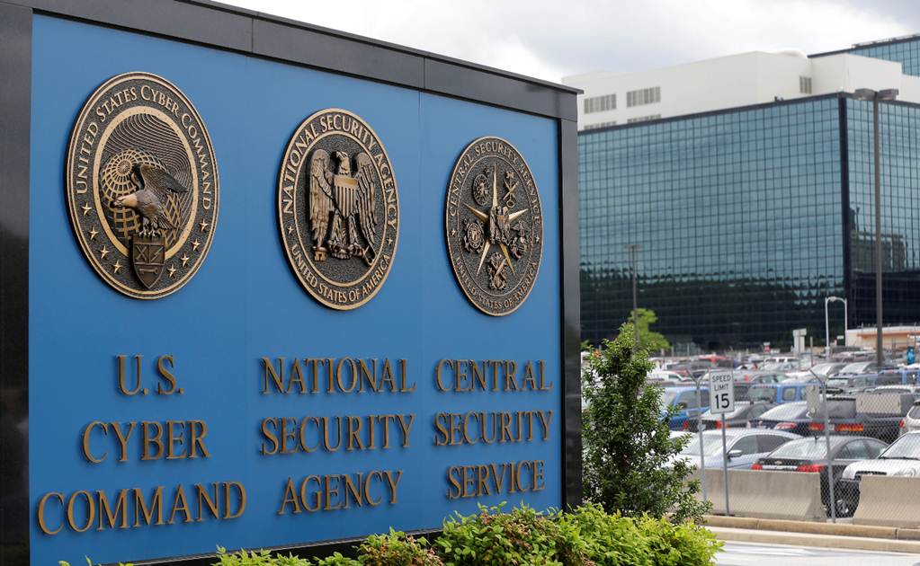Declaran 'ilegal' el espionaje telefónico de la NSA