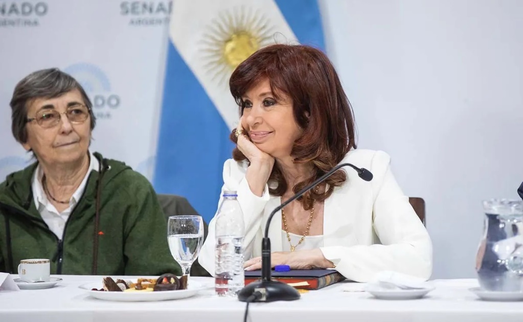 "Estoy viva gracias a Dios y la Virgen”, dice Cristina Kirchner al hablar por primera vez del atentado en su contra 