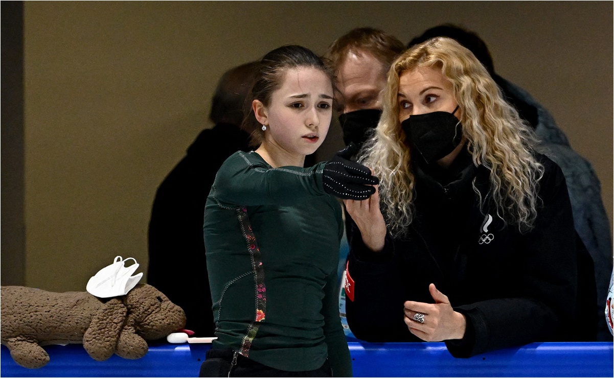 Entrenadora de Kamila Valieva asegura que la patinadora "es inocente y limpia"