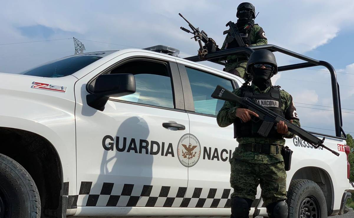 Compete al gobierno federal investigar videos donde grupo armado retiene a elementos de la GN: Fiscalía de Sinaloa