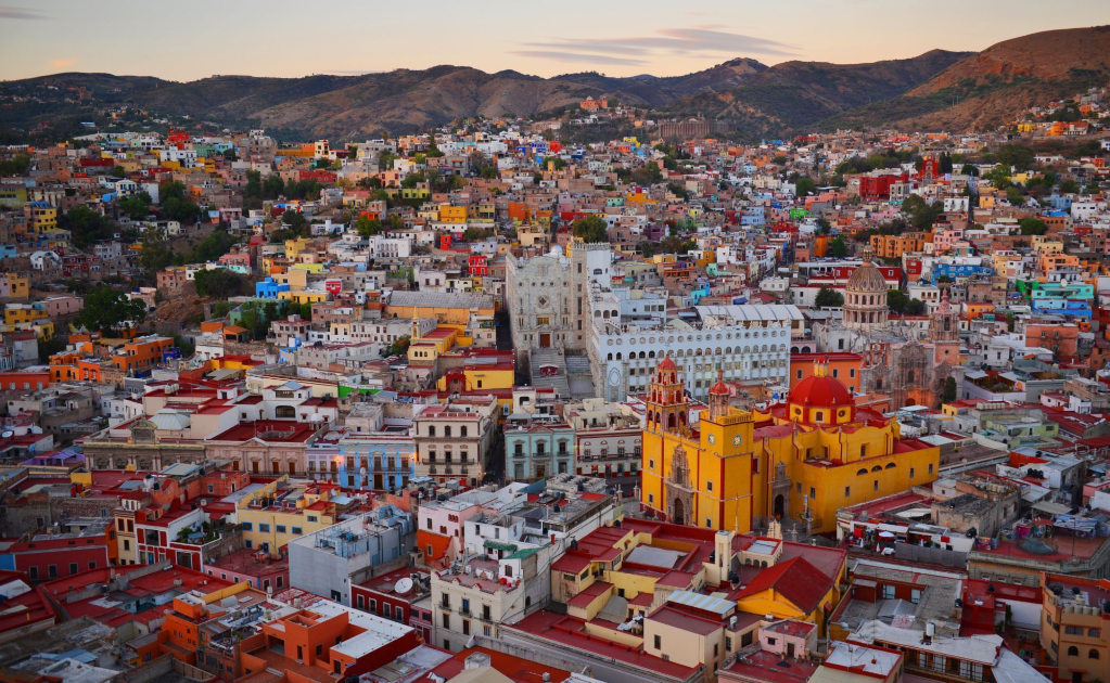 Crean juego de Facebook para hacer tu "visa de Guanajuato"