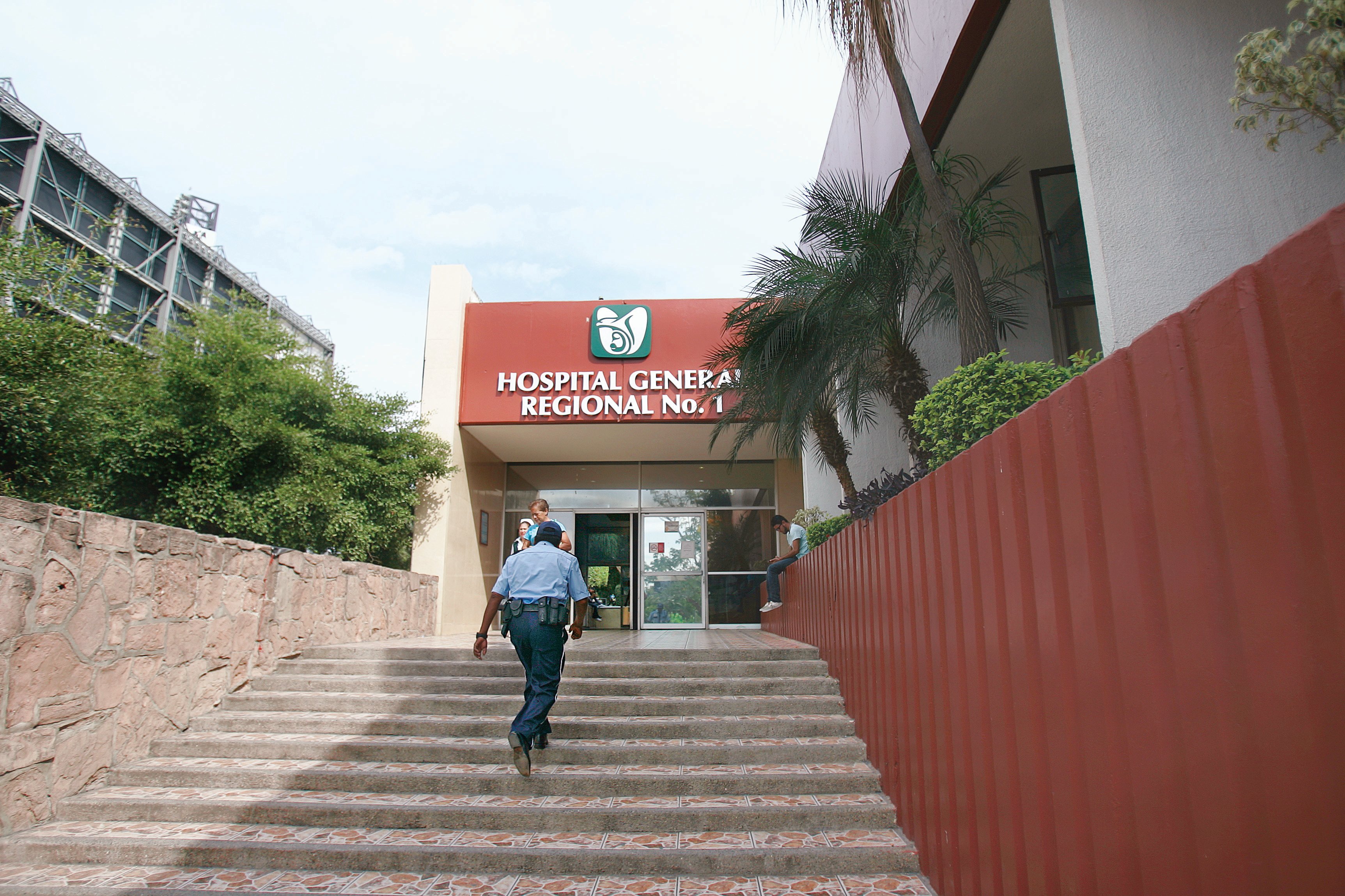 Rubén Rocha Moya señala que existen más implicados en presunto robo de medicamentos en Hospital del IMSS de Culiacán 