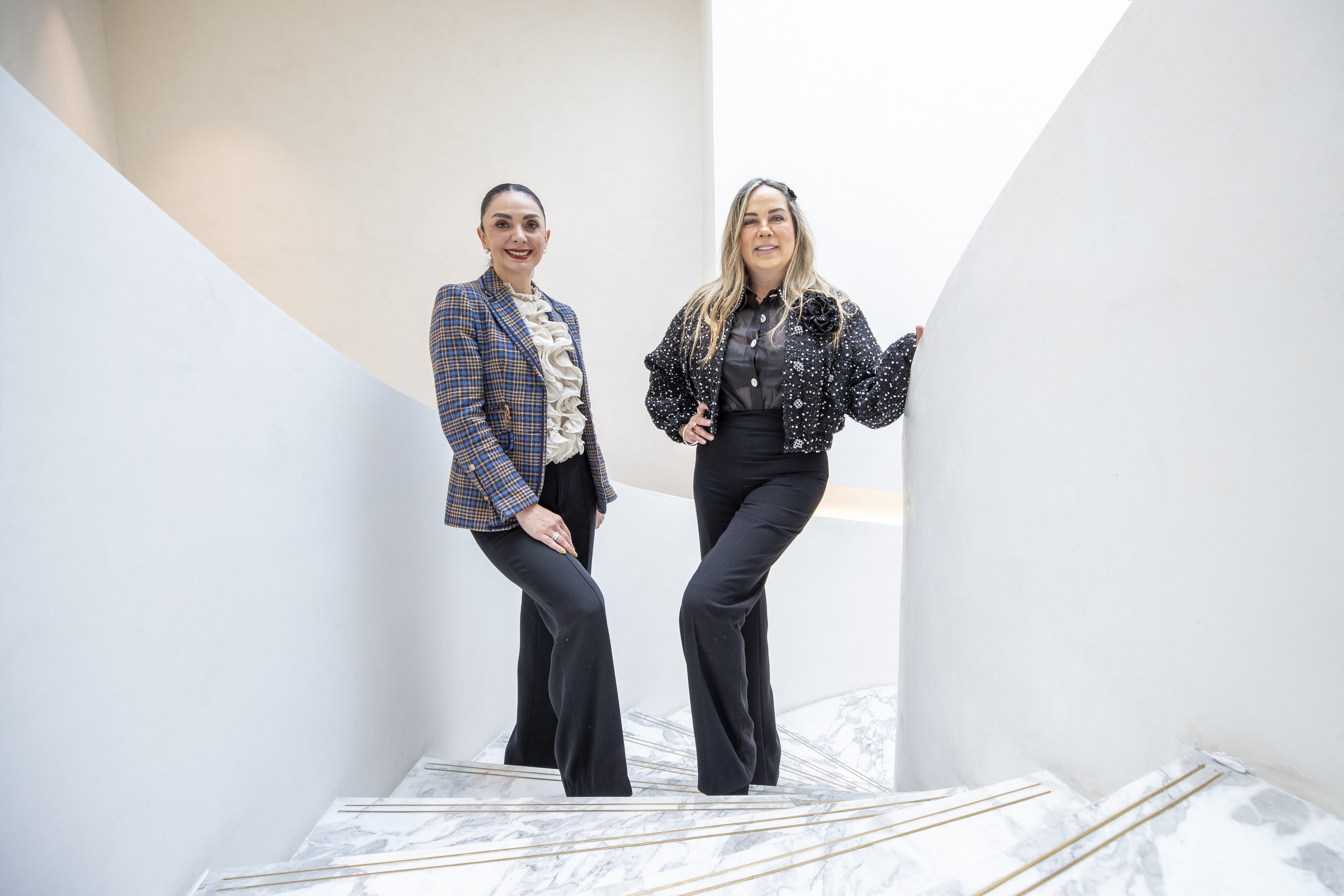 Jasive Fernández lleva su propuesta fashionista al mundo editorial