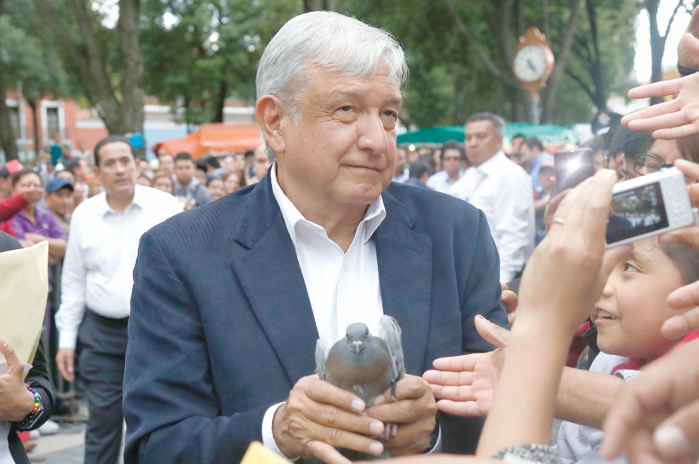 AMLO dice que se debe parar guerra contra narco