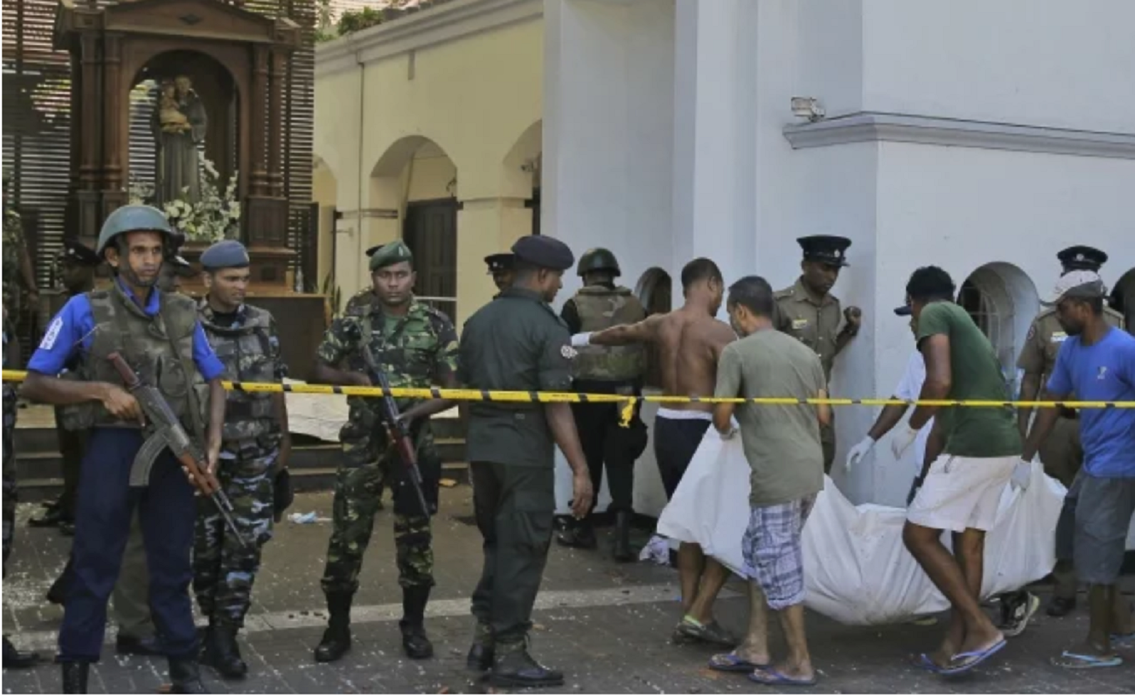 Ataques en Sri Lanka, obra de suicidas; suman 290 muertos