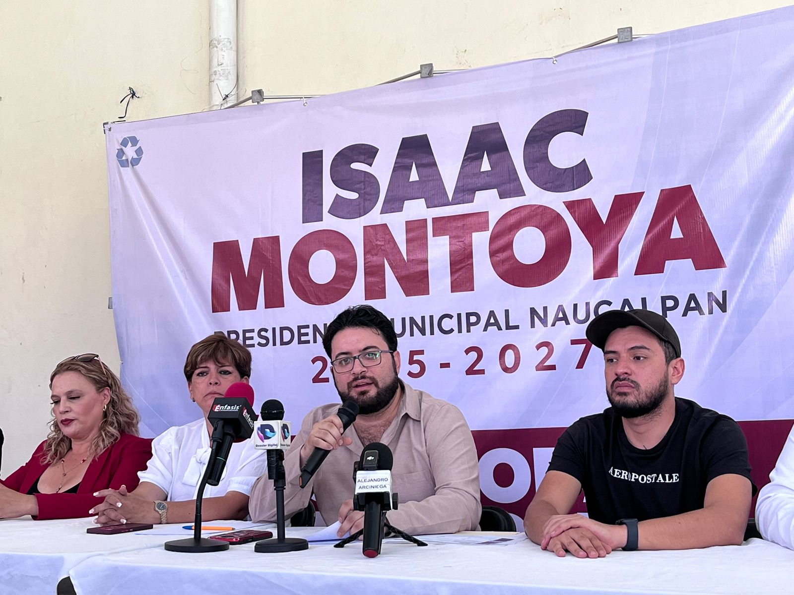 Isaac Montoya llama a la actual alcaldesa de Naucalpan a iniciar los trabajos de transición