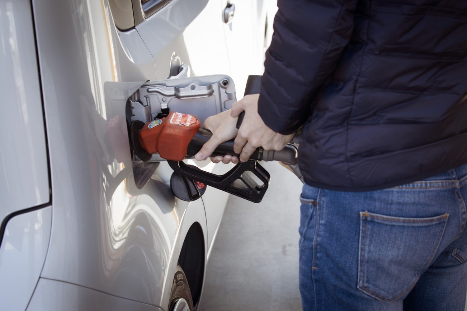 5 autos que consumen más gasolina de lo que dice la marca