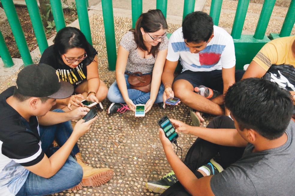 Van contra jóvenes por 'Pokémon Go' en Villahermosa
