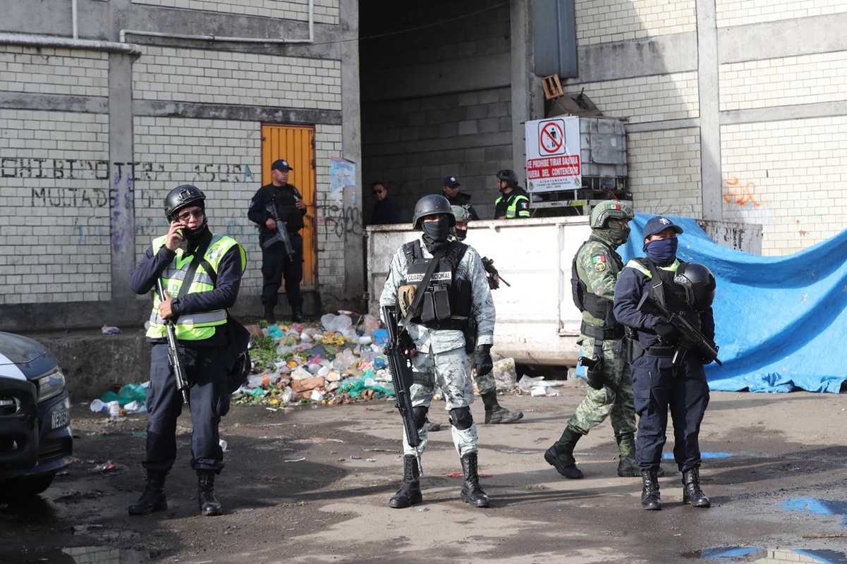 Autoridades descartan extorsión en incendio de la Central de Abasto de Toluca; confirman 8 muertos