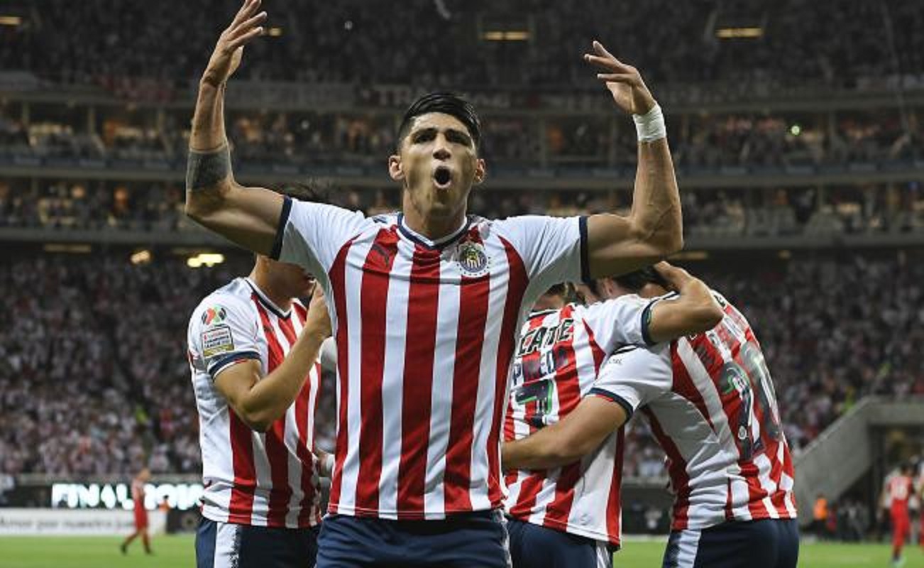 Chivas es campeón de la Concacaf tras vencer en penales al Toronto