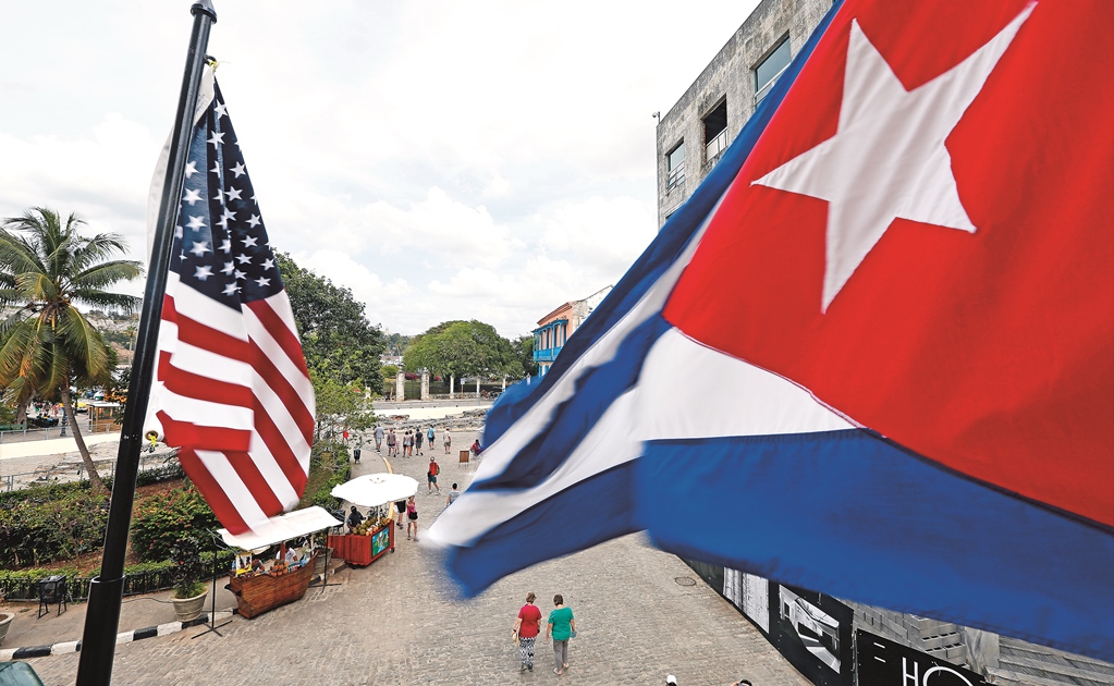 EU ve "posible" cambiar postura migratoria hacia Cuba 