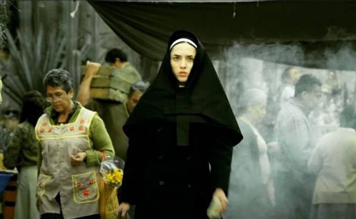 Norma Lazareno regresa al cine de terror con "La exorcista"