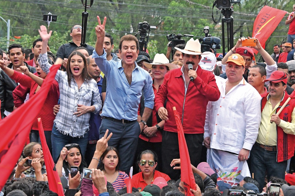 Opositor lidera las elecciones en Honduras