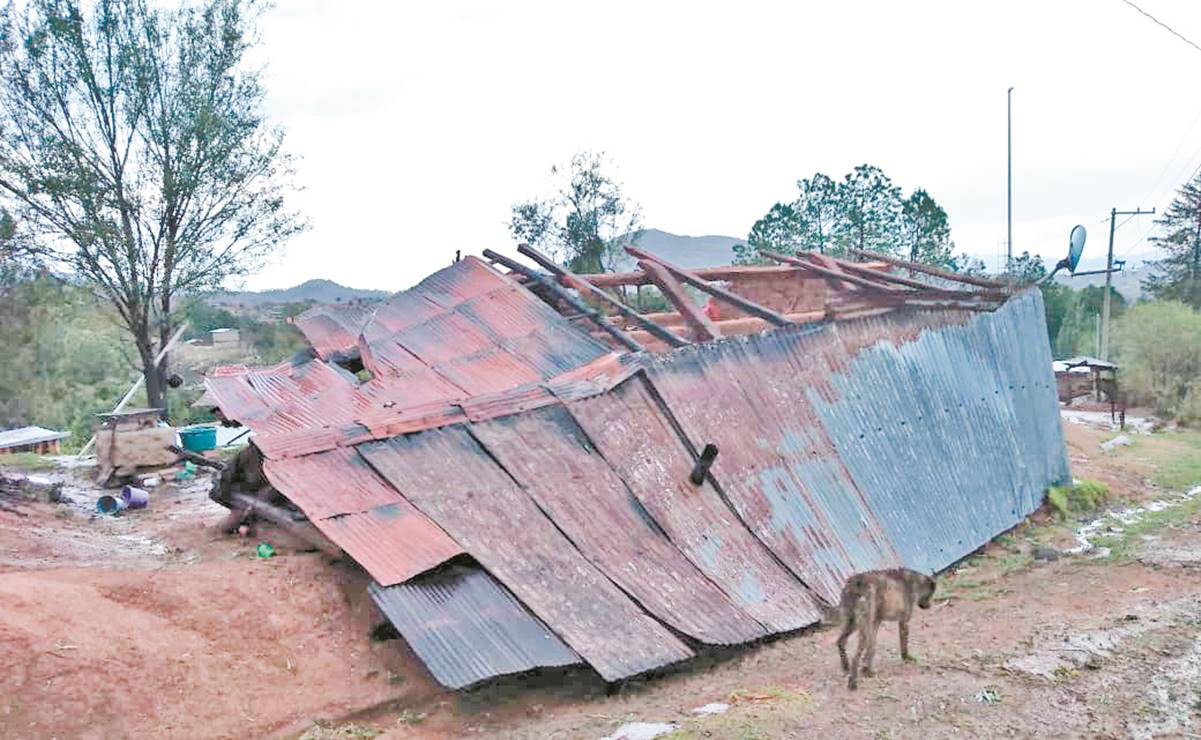 Fuertes lluvias en Oaxaca dejan 2 muertos y casas dañadas