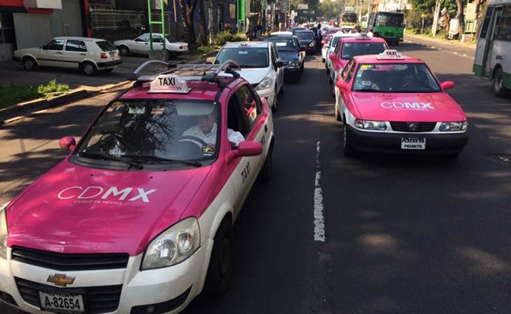 Marcha de taxistas está politizada: Mancera 