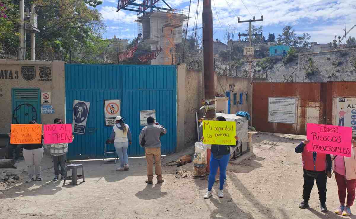 Manifestantes mantienen cerrados accesos a obras del Tren Interurbano México–Toluca