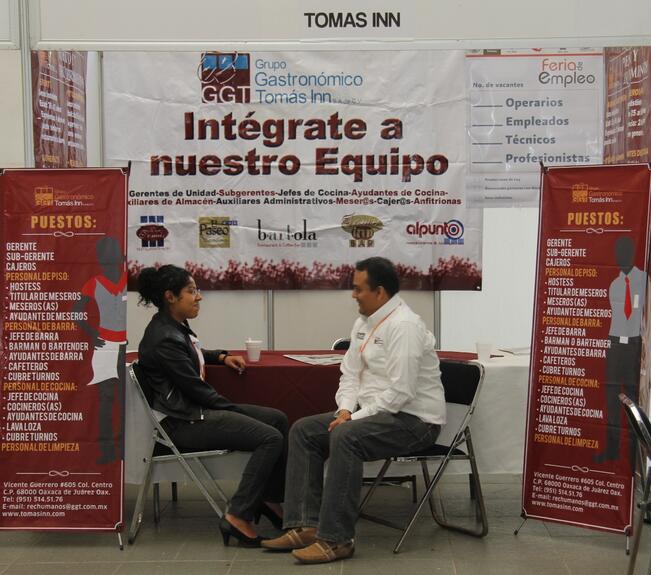 Promueven la Feria del Empleo en Querétaro