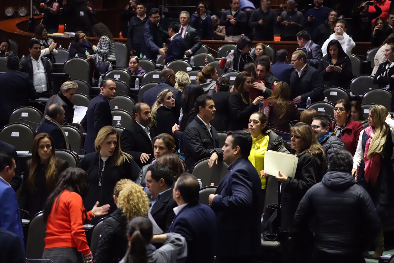 Morena quiere "despelucar" más a la CNDH; presentan reserva en San Lázaro