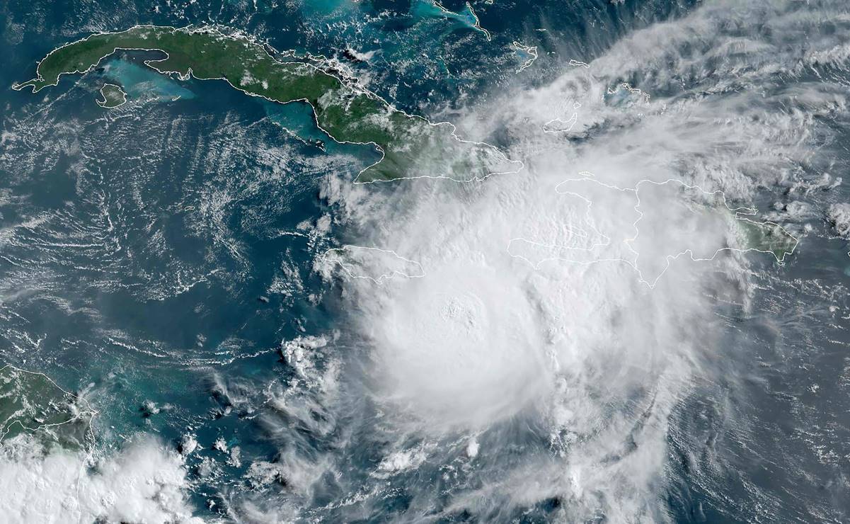Huracán "Beryl" llegará a la Península de Yucatán por el poniente 