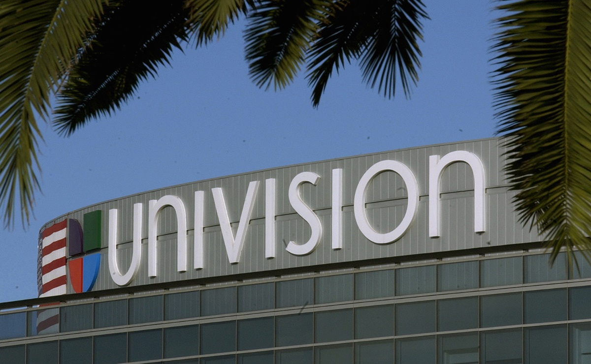 Univisión negocia su venta a un grupo de inversores, según el WSJ