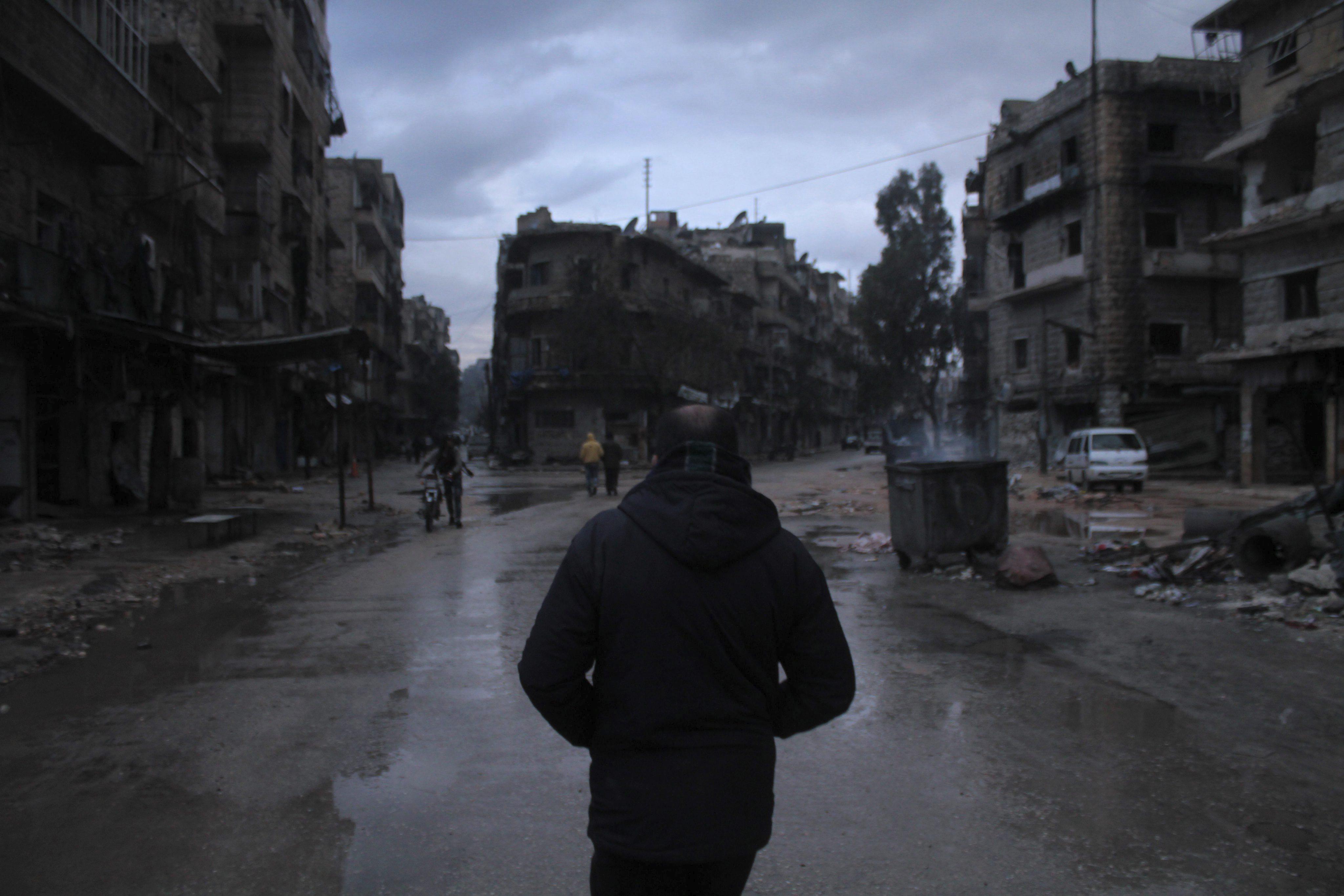 Régimen sirio "ha cruzado todas las líneas" en Aleppo: EU