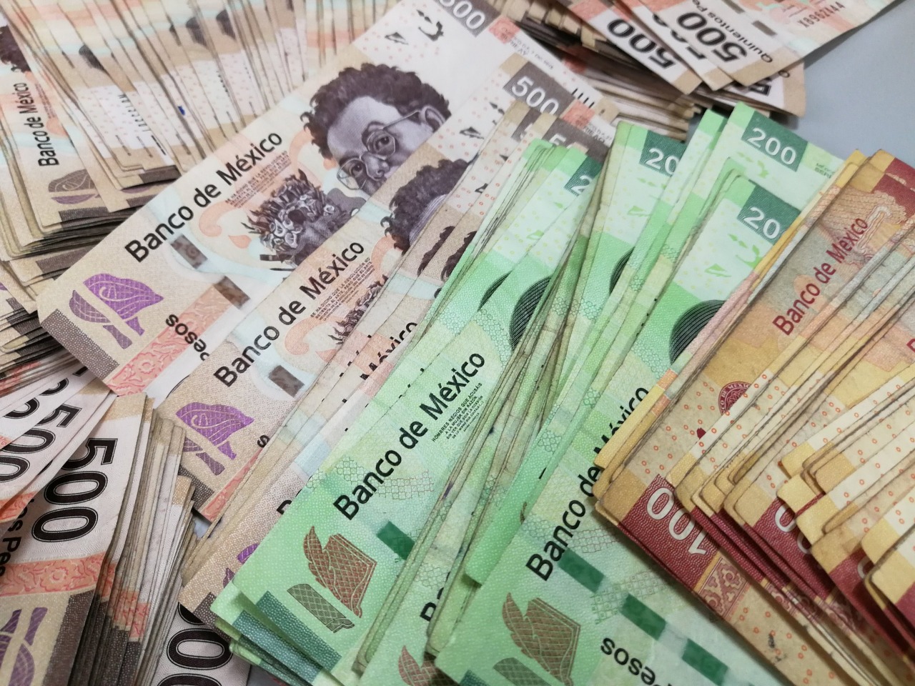 Sanciones hasta de 403 mil pesos a patrones que no paguen aguinaldo