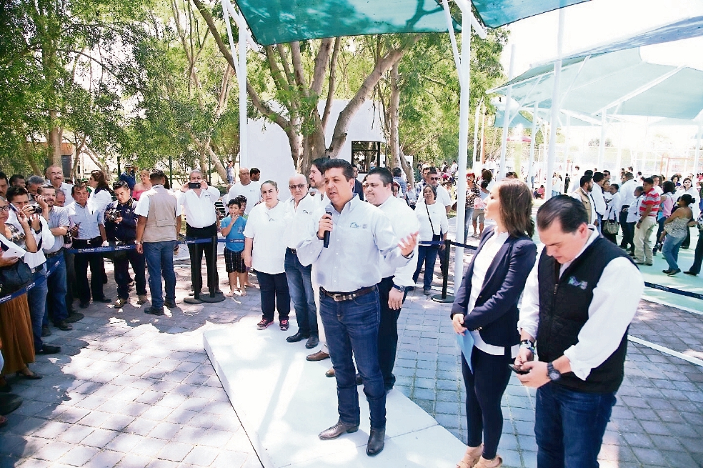 Cabeza de Vaca pide a municipios atacar crimen