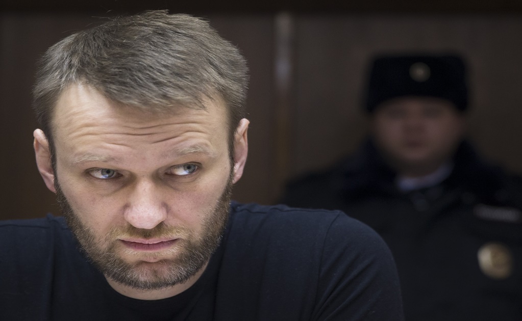 Russian opposition leader Alexei Navalny poisoned with nerve agent Novichok, Germany says 