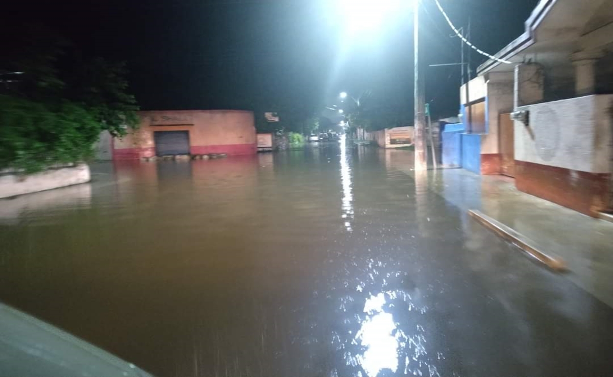 Registran inundaciones en Yucatán tras noche de lluvias por frente frío 10