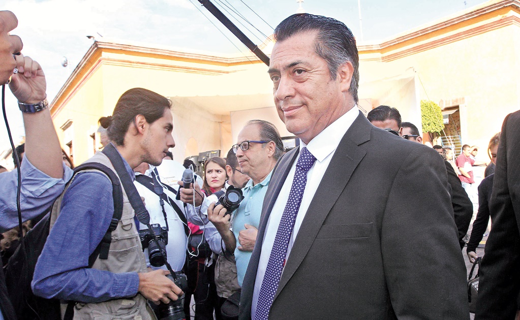 ​Culpa "El Bronco" al INE por baja captación de firmas