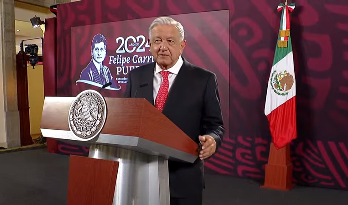 AMLO anuncia gira en septiembre para izar banderas blancas en materia de salud