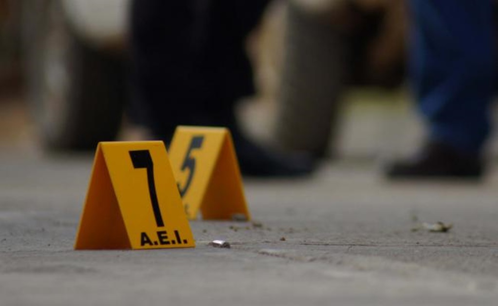 Hombres armados matan a dos personas en establecimiento en Culiacán 