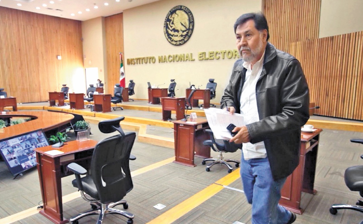 “Ahora me presentan como el chacal sin cubrebocas”: Fernández Noroña 