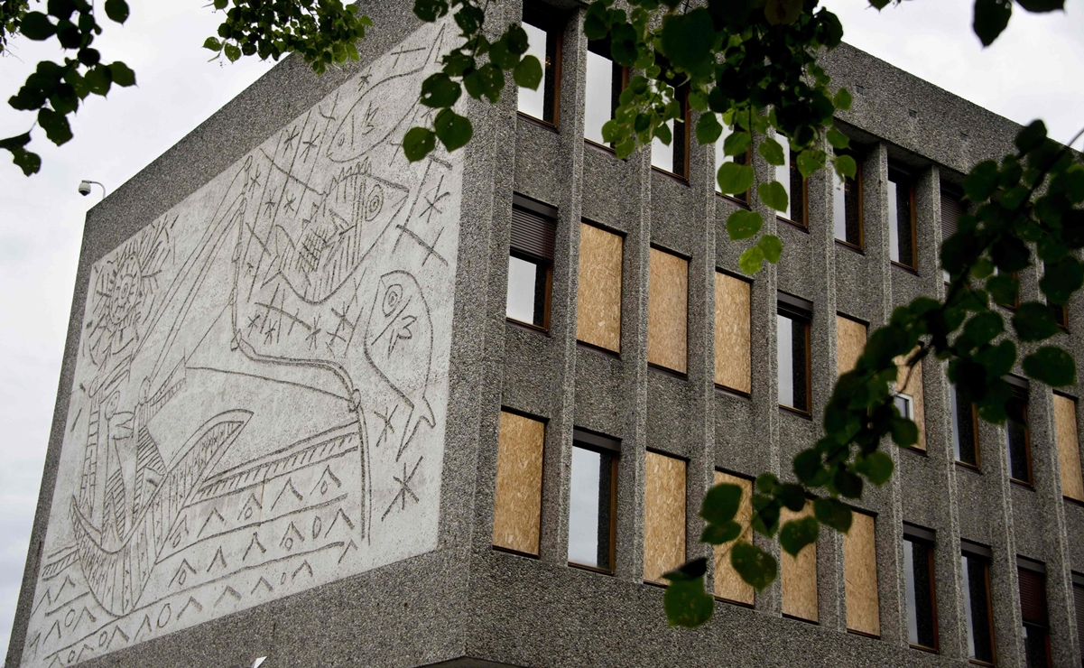 Inician en Oslo polémico traslado de murales de Picasso