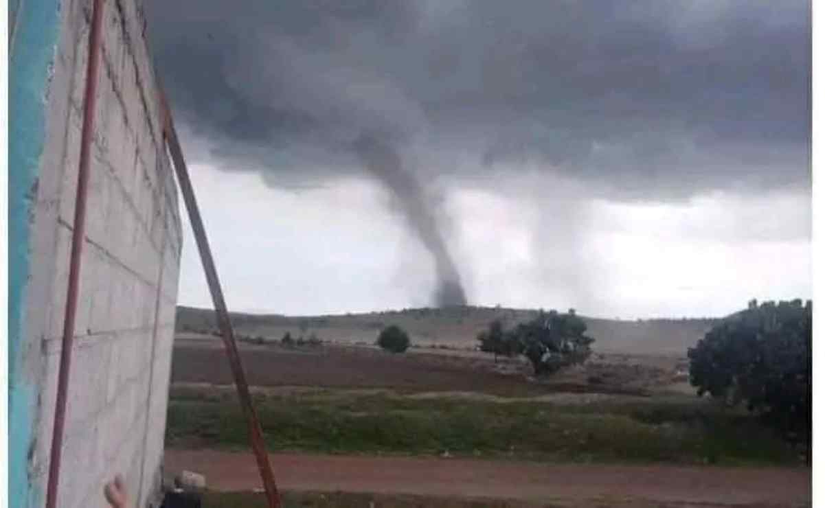 "Tornado" afecta a 5 viviendas en el municipio de Almoloya, Hidalgo