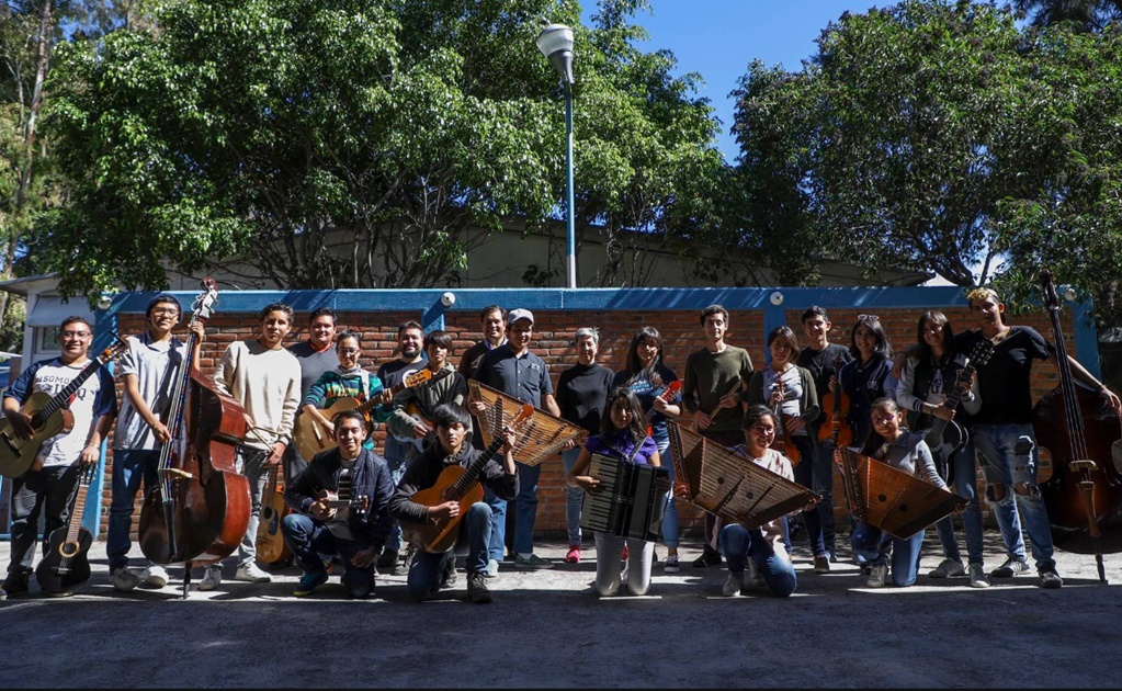 Universidad Autónoma de Querétaro crea su Orquesta Típica