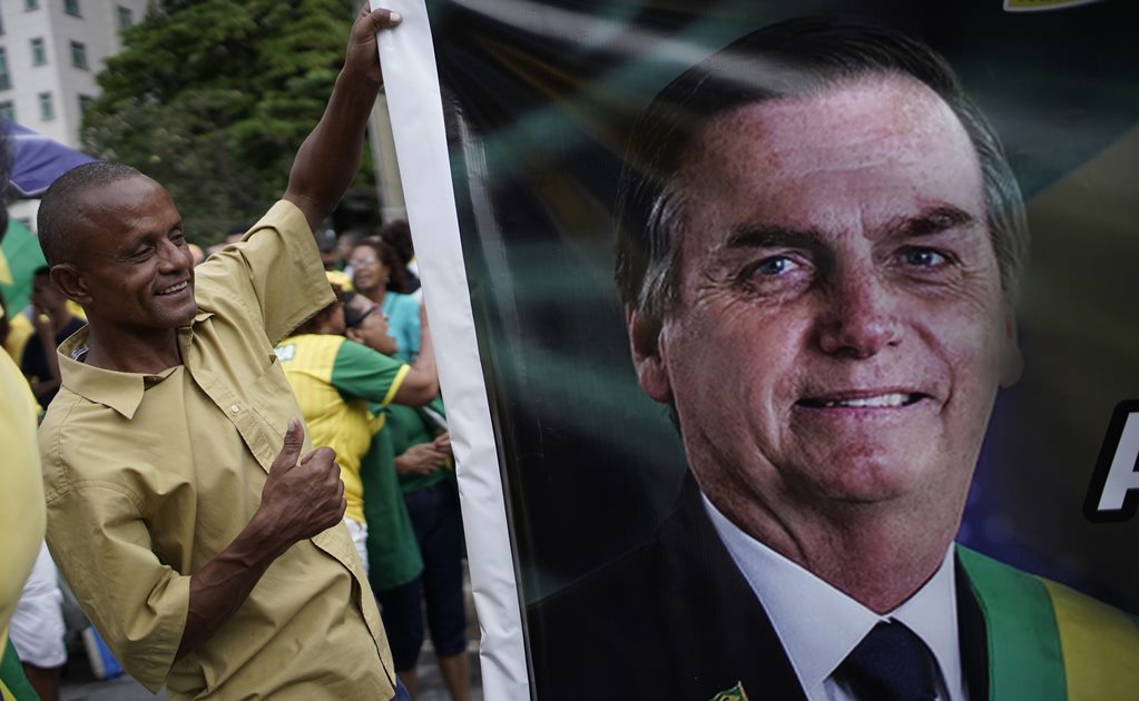 Brasileños se movilizan en varias ciudades a favor de Bolsonaro 