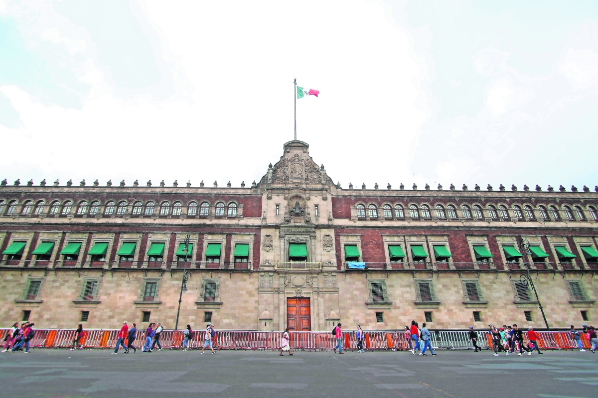 Con Fitch, van 7 calificadoras que ratifican deuda soberana de México por encima del grado de inversión, destaca Yorio