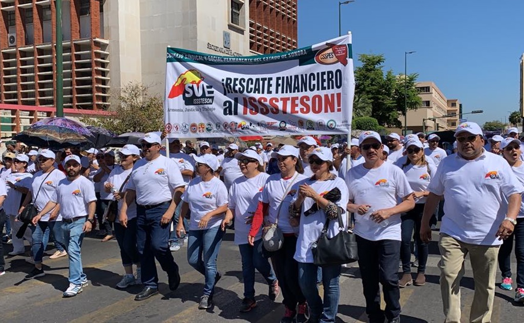 Marchan por desaparecidos, pensiones y justicia laboral en Sonora
