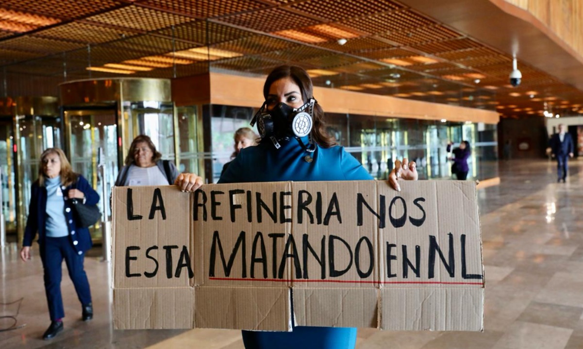 PRI exige clausurar refinería de Pemex en Cadereyta por contaminante